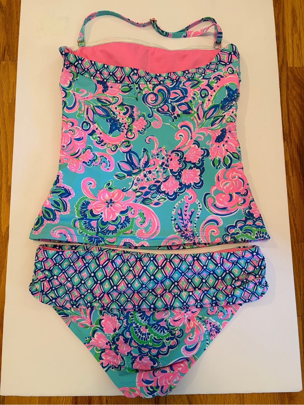 Lilly Pulitzer Justina Tankini Top in Jungle Sunrise & Sarong Bottom Set - Picture 6 of 9